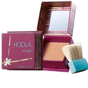 BRAND NEW BENEFIT HOOLA BRONZER